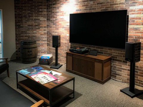 experience-high-end-audio-in-our-state-of-the-art-listening-room
