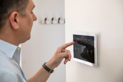 experience-control4-at-our-dallas-fort-worth-certified-showroom-1