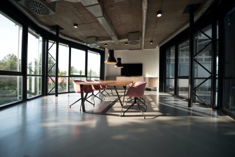 5-signs-that-your-conference-room-needs-acoustic-treatments-soundproofing